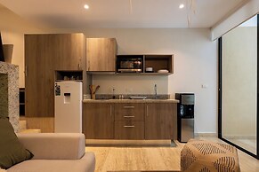 Studio with Roof Pool Near Beach