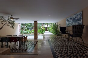 Studio with Roof Pool Near Beach