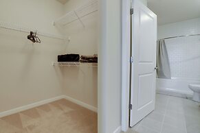 Stylish One-Bedroom Apt in Alexandria