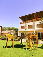 HOTEL CAFE MADAME PUERTO LOPEZ