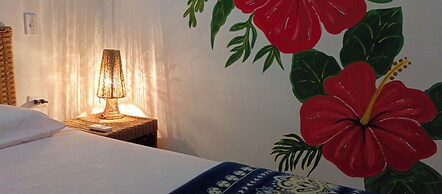 HOTEL CAFE MADAME PUERTO LOPEZ