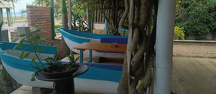 HOTEL CAFE MADAME PUERTO LOPEZ