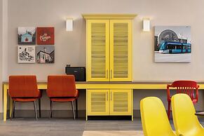 Home2 Suites By Hilton Kitchener