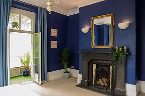 Buxton Bliss - Spacious 5 Bedroom House