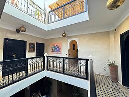 Riad Dar Serenity