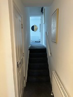 Lewisham Apartment Escape