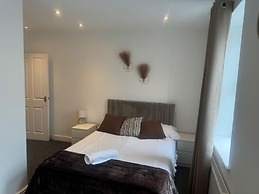 Lewisham Apartment Escape