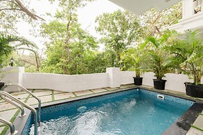 C Leste by Hireavilla - 3BR Villa w Private Pool