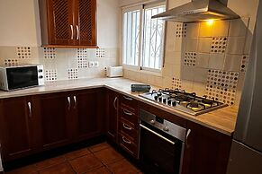 Lovely 10 bed Villa With Private Pool and Garden