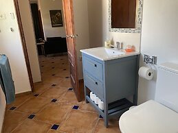 Lovely 10 bed Villa With Private Pool and Garden