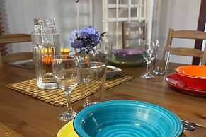 Lovely 10 bed Villa With Private Pool and Garden