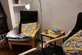 Lovely 10 bed Villa With Private Pool and Garden