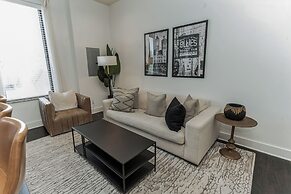 Couple's Retreat Near Vanderbilt University!