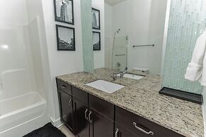 Couple's Retreat Near Vanderbilt University!