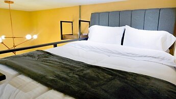 Colonia Suites 722 by Wellcome