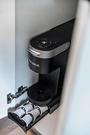 Lux Retreat By Renzzi