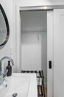 Lux Retreat By Renzzi