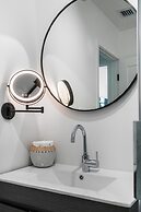 Lux Retreat By Renzzi