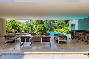 Tropical Retreat Pools Golf Gym
