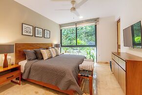 Tropical Retreat Pools Golf Gym