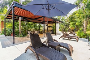 Tropical Retreat Pools Golf Gym