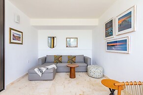 Tropical Retreat Pools Golf Gym