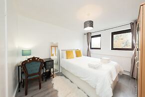 1bedlondonapt-freeparking-fastwifi-sofabed