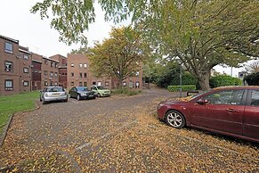 1bedlondonapt-freeparking-fastwifi-sofabed