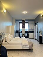 C&C Studio Apartments