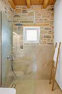 Villa Vidan With Pool by Matala