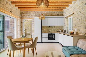 Villa Vidan With Pool by Matala