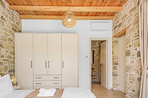 Villa Vidan With Pool by Matala