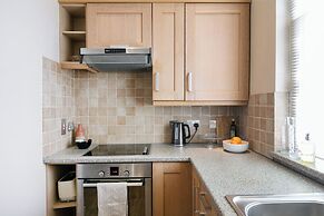 Charming London City Apartment