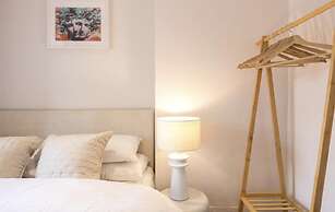 Spacious 4 Bedroom House Sleeps 8