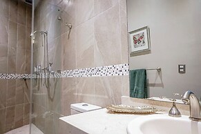 Luxury Apt with Balcony l León Gto