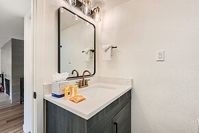 Rock Wren Poolside 3 BDR Condo