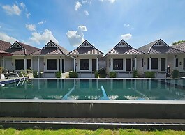 Thanawong Pool Villa