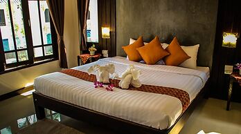 Thanawong Pool Villa Sukhothai