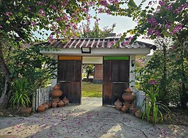 Thanawong Pool Villa