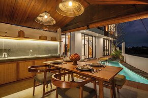 Azure Romantic Gateway in Ubud