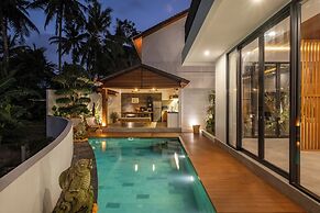 Azure Romantic Gateway in Ubud