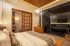 Azure Romantic Gateway in Ubud