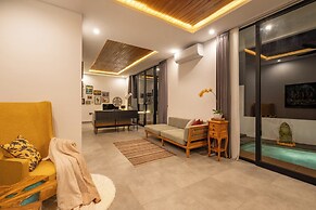 Azure Romantic Gateway in Ubud