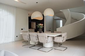 Villa Sayuri by Alfred in Bali