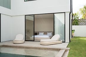 Villa Sayuri by Alfred in Bali