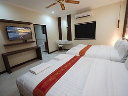 Majestic Seaside Pool Villa