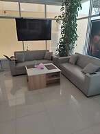 Cafe Nana Hotel & Bar