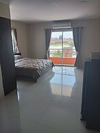 Cafe Nana Hotel & Bar