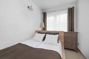 Apartment With Sauna and Pool by Renters