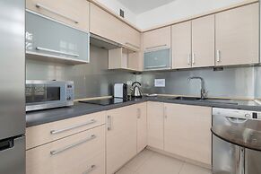 Apartment With Sauna and Pool by Renters